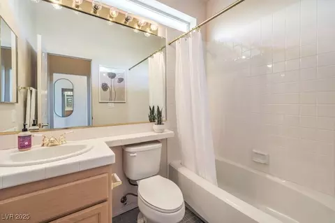2128 Eaglepath Cir, Henderson, NV 89074 photo 28