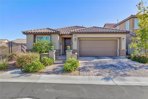 129 Brighton Hills Ave, Henderson, NV 89002