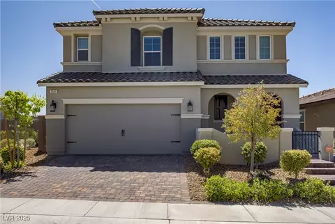 2581 Tolmezzo St, Henderson, NV 89044