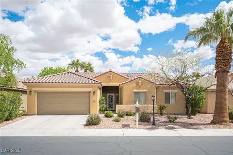 3696 Waynesvill St, Las Vegas, NV 89122
