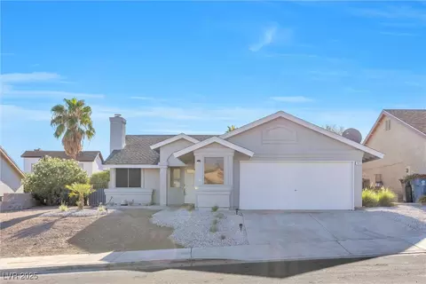 823 Crabapple Dr, Henderson, NV 89002