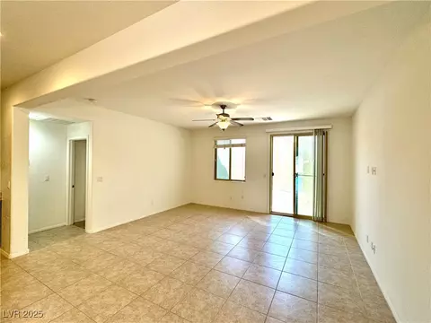 7253 Blooming Jasmine Ave, Las Vegas, NV 89117 photo 3