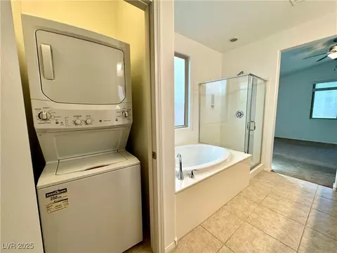 7253 Blooming Jasmine Ave, Las Vegas, NV 89117 photo 21