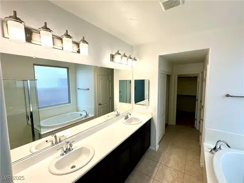 7253 Blooming Jasmine Ave, Las Vegas, NV 89117 photo 20