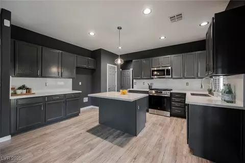 3409 Catherine Mermet Ave, North Las Vegas, NV 89081