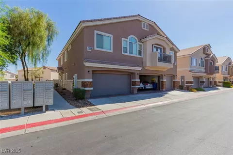 4808 Straight Flush Dr #103, Las Vegas, NV 89122