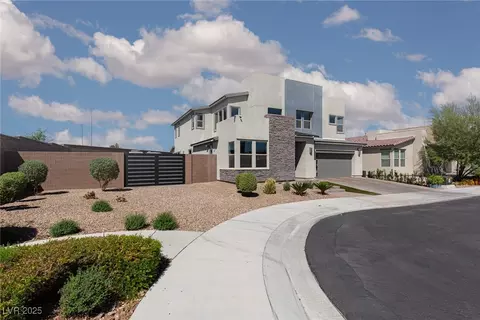 6821 Empire Cliff St, North Las Vegas, NV 89084