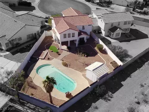 504 Landra Ln, Henderson, NV 89015