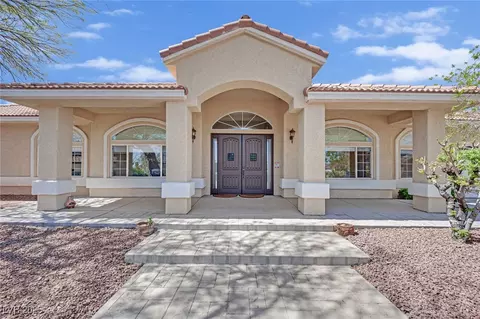 8945 S Tenaya Way, Las Vegas, NV 89113