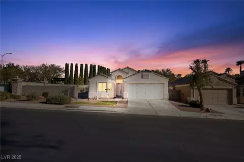 3197 Castle Canyon Ave, Henderson, NV 89052