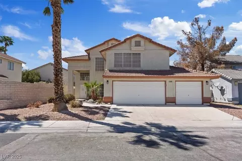 2505 Goldenmoon St, Las Vegas, NV 89108