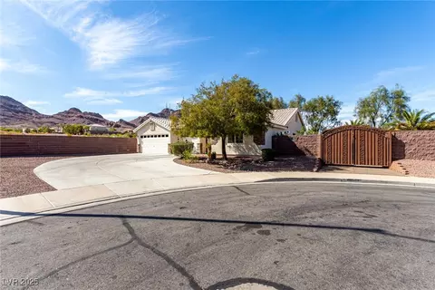 94 Tower Mustard Ct, Henderson, NV 89002