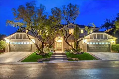 8043 Lands End Ave, Las Vegas, NV 89117
