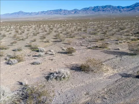 1160 Latigo Dr, Pahrump, NV 89060