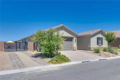2558 Blossom Ave, Pahrump, NV 89048
