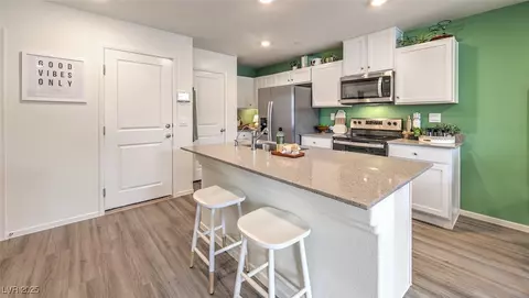 6956 Lynbridge Street St #61, Las Vegas, NV 89166