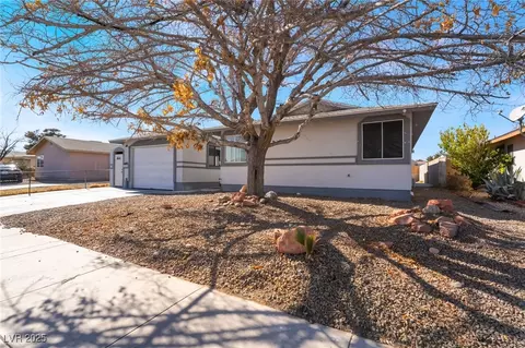 4981 Alondra Dr, Las Vegas, NV 89118