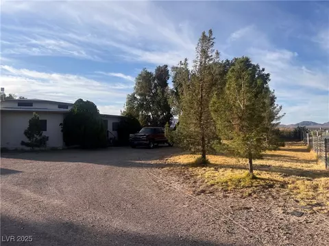 3491 S Bridle Way, Crystal, NV 89020 photo 2