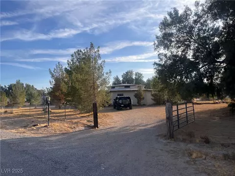 3491 S Bridle Way, Crystal, NV 89020 photo 8