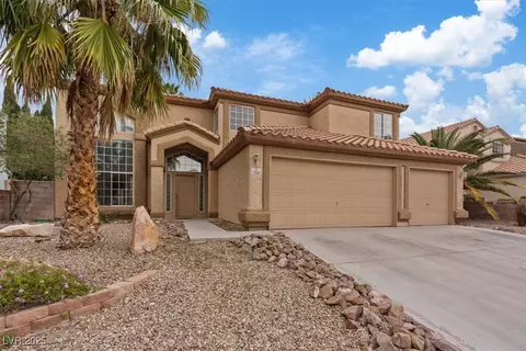 7808 Brook Valley Dr, Las Vegas, NV 89123