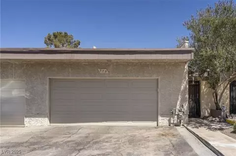 579 Rene Ln, Henderson, NV 89015
