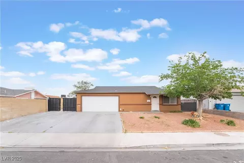 505 Greenhurst Rd, Las Vegas, NV 89145