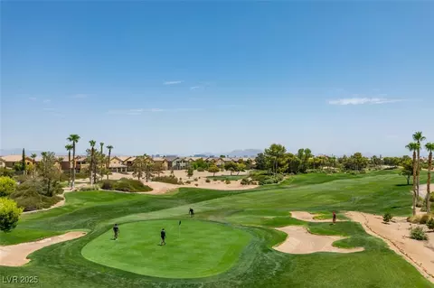 194 Crooked Putter Dr, Las Vegas, NV 89148