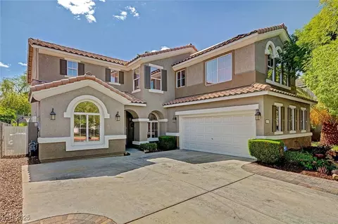 301 New River Cir, Henderson, NV 89052