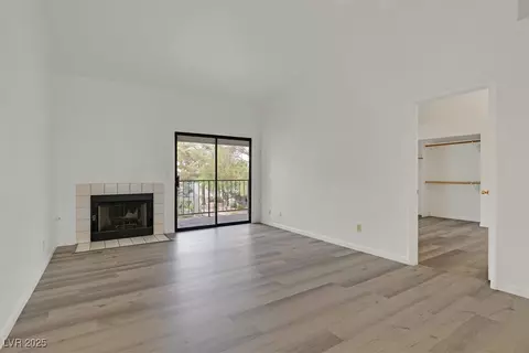 2819 Bluebonnet Dr #6, Henderson, NV 89074