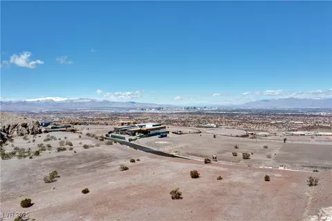 9 Chisel Crest Ct, Henderson, NV 89012