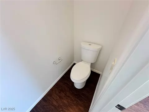 Bath - 181 Ruby Ridge Ave, Henderson, NV 89002 photo 9 of 9