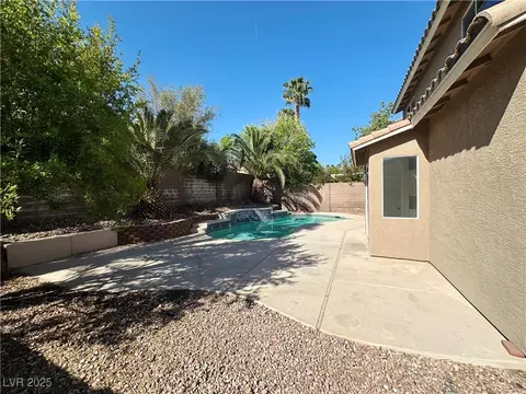 Exterior - 181 Ruby Ridge Ave, Henderson, NV 89002 photo 4 of 7