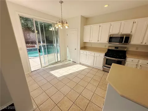Kitchen - 181 Ruby Ridge Ave, Henderson, NV 89002 photo 2 of 4