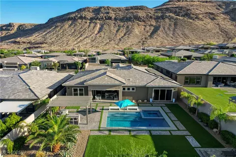 10004 Terrastone Dr, Las Vegas, NV 89148