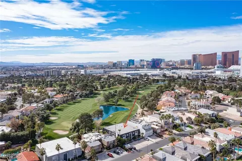 915 Vegas Valley Dr #4, Las Vegas, NV 89109