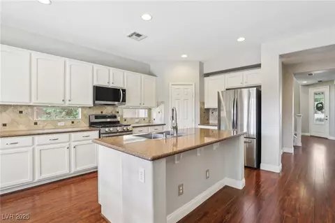 4213 Bridesmaid Falls Ave, North Las Vegas, NV 89085