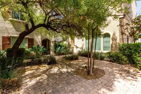 1831 Granemore St, Las Vegas, NV 89135