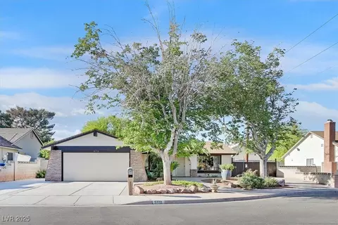 5772 Arbor Oak Cir, Las Vegas, NV 89142