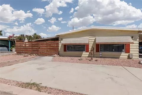 5386 N Sir Richard Dr, Las Vegas, NV 89110