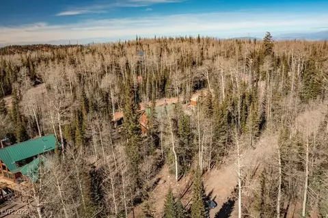 271 E Deer Trl, Brian Head, UT 84719