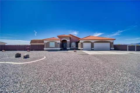 2171 Deadwood St, Pahrump, NV 89048
