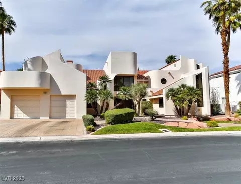 42 Gulf Stream Ct, Las Vegas, NV 89113