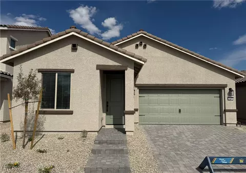 3216 Walker River St, North Las Vegas, NV 89032