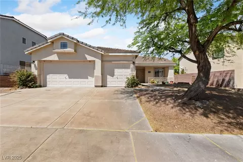 51 La Fiesta St, Henderson, NV 89012