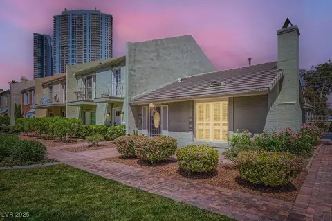 590 Tam O Shanter, Las Vegas, NV 89109
