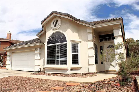 128 Golf Course St, Las Vegas, NV 89145