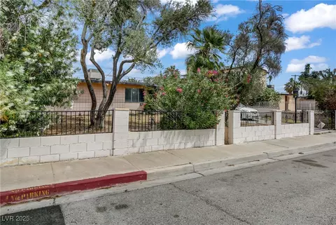1674 Palma Vista Ave, Las Vegas, NV 89169