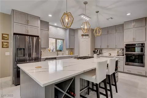 7613 Pulpit Rock Ct, Las Vegas, NV 89166