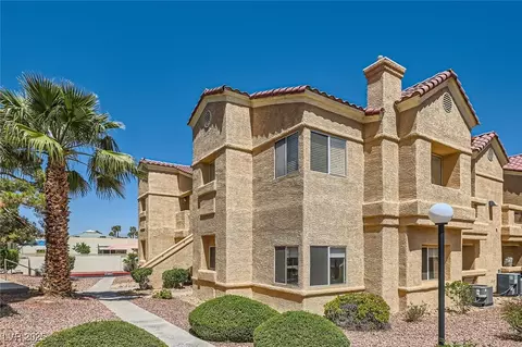 900 Heavenly Hills Ct #112, Las Vegas, NV 89145