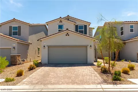 4517 Swimming Minnow Ave, Las Vegas, NV 89141